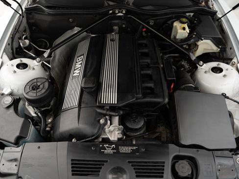 Used 2003 BMW Z4 2.5i RWD image 31