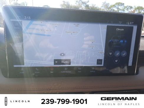 Certified 2022 Lincoln Nautilus Reserve w/ Luxury Package image 14