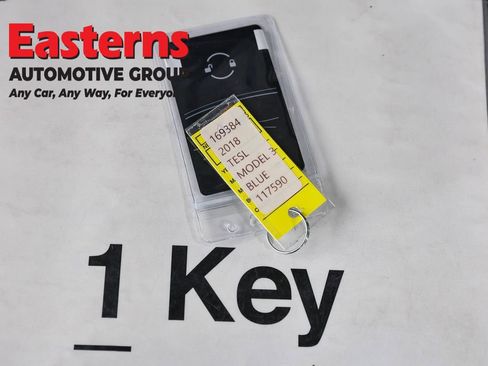 Used 2018 Tesla Model 3 Long Range image 19