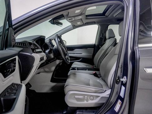 Used 2022 Honda Odyssey Elite image 21