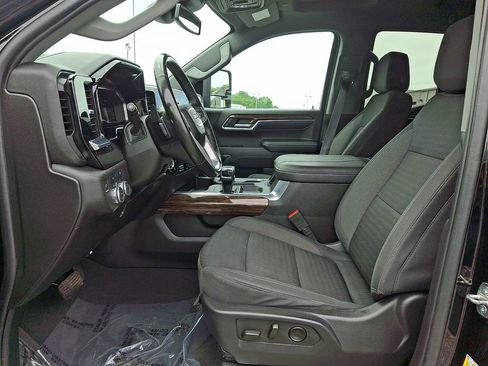 Used 2023 GMC Sierra 1500 Elevation w/ Preferred Package AWD/4WD image 13