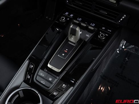 Used 2026 Porsche 911 Turbo S AWD/4WD image 32