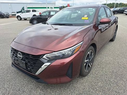 Used 2024 Nissan Sentra SV FWD image 2