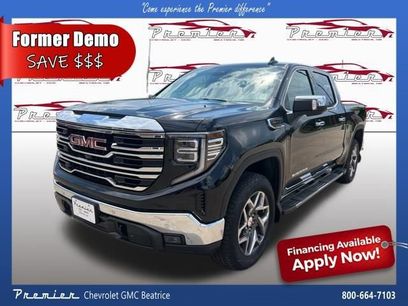 New 2025 GMC Sierra 1500 SLT w/ SLT Premium Plus Package