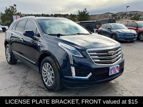 Used 2017 Cadillac XT5 Luxury w/ Driver Awareness Package image 9