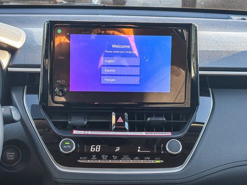 New 2026 Toyota Corolla Cross LE w/ Moonroof Package FWD image 16