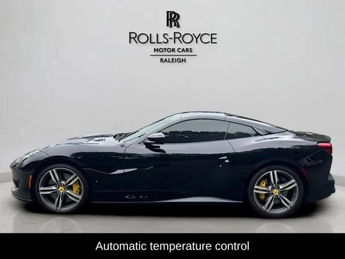 Used 2020 Ferrari Portofino Base image 5