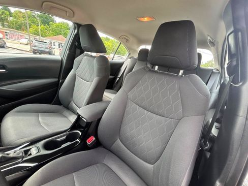 Used 2021 Toyota Corolla LE w/ Carpet Mat Package (TMS) FWD image 26
