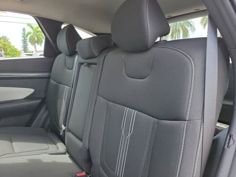 Certified 2023 Hyundai Tucson SEL FWD image 9