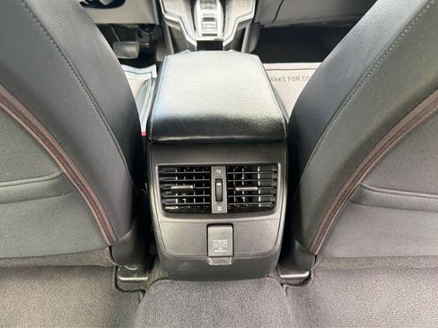 Used 2018 Honda Clarity Plug-In Hybrid image 19