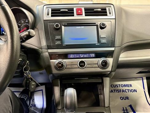 Used 2015 Subaru Outback 2.5i image 4