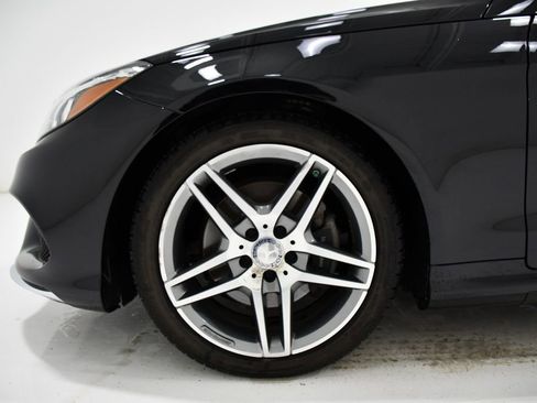 Used 2016 Mercedes-Benz E 400 4MATIC Coupe image 7