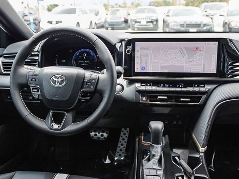 Used 2026 Toyota Camry SE w/ Multimedia Upgrade Package FWD image 14
