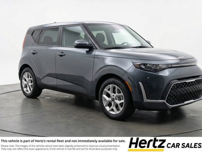 Used 2025 Kia Soul LX w/ LX Technology Package