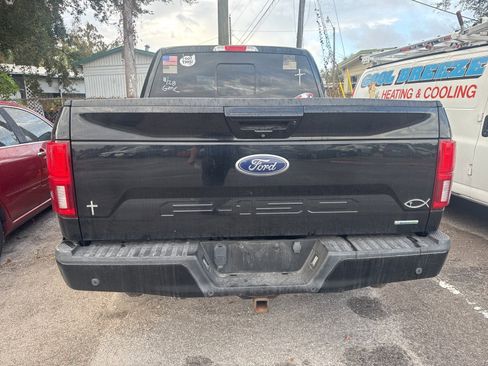 Used 2018 Ford F150 Lariat w/ Equipment Group 502A Luxury image 3