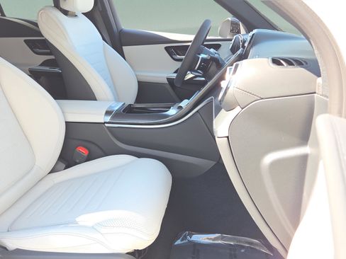 New 2026 Mercedes-Benz GLC 300 image 21