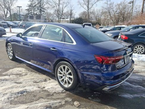 Used 2023 Audi A4 2.0T Premium w/ Convenience Package image 22