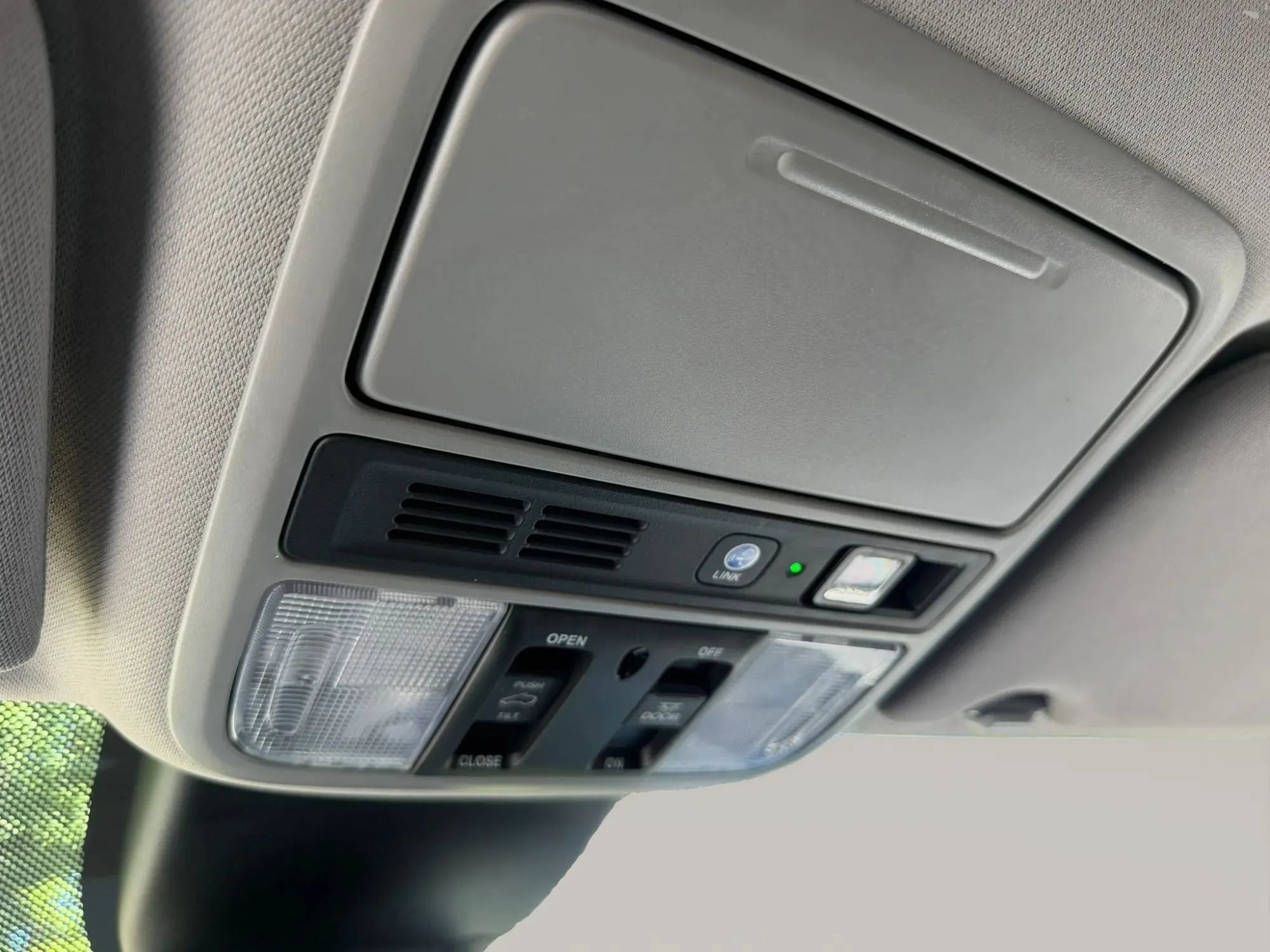 Used 2024 Honda Odyssey Touring image 37
