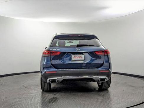 Used 2021 Mercedes-Benz GLA 250 w/ Premium Package image 7