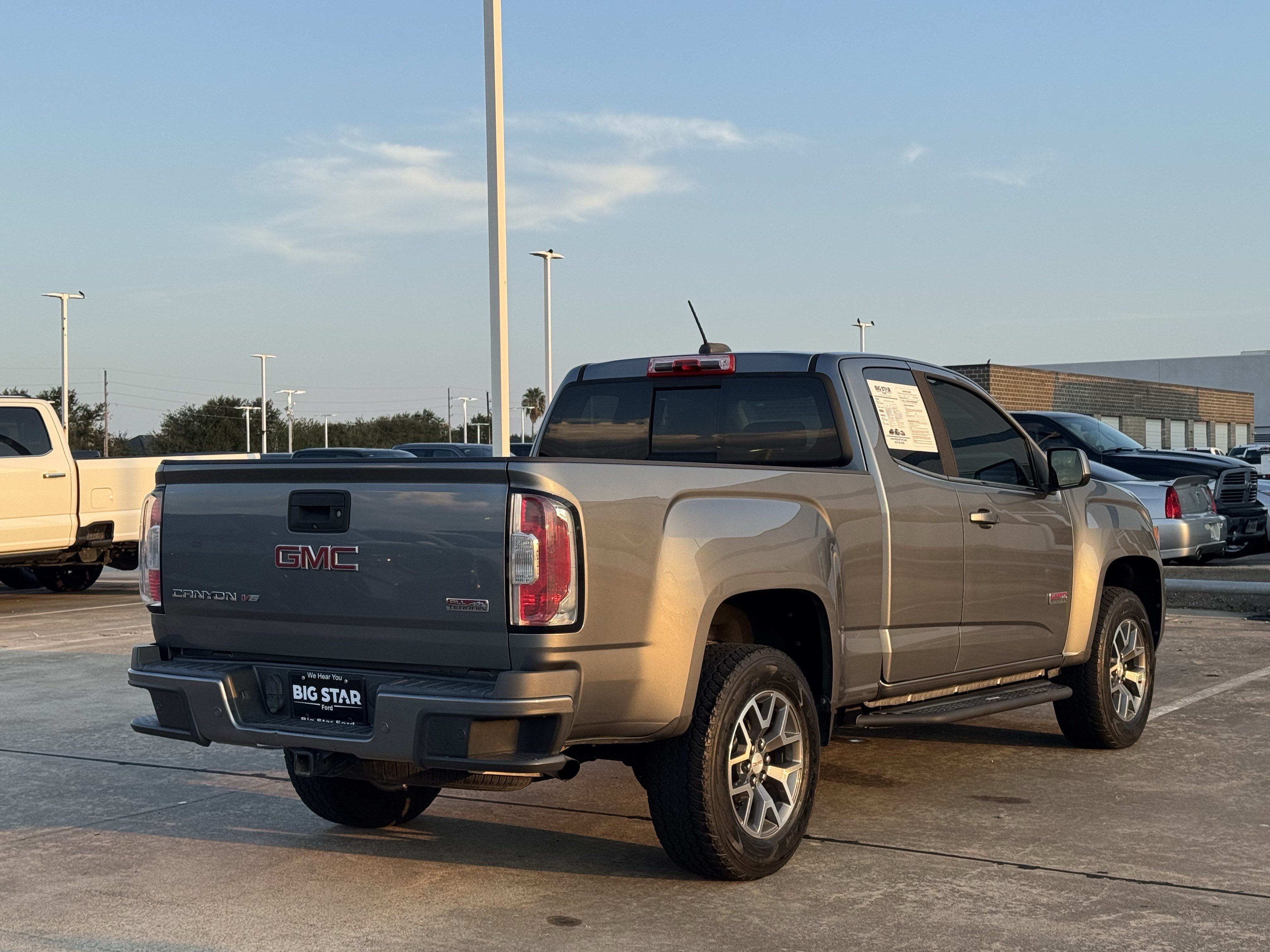 Used 2019 GMC Canyon All Terrain w/ Trailering Package AWD/4WD image 7