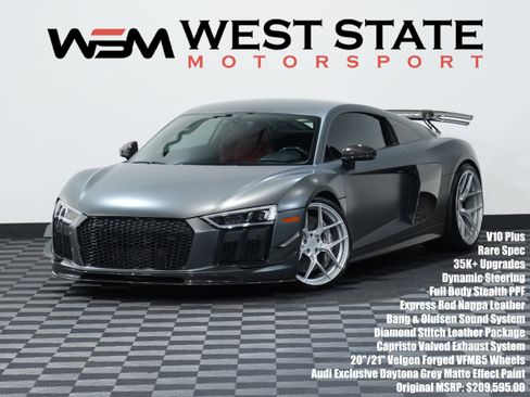 Used 2017 Audi R8 V10 plus image 1