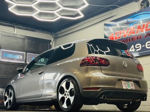 Used 2011 Volkswagen GTI Autobahn FWD image 7