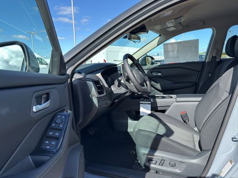 New 2026 Nissan Rogue SV w/ Cold Weather Package image 11