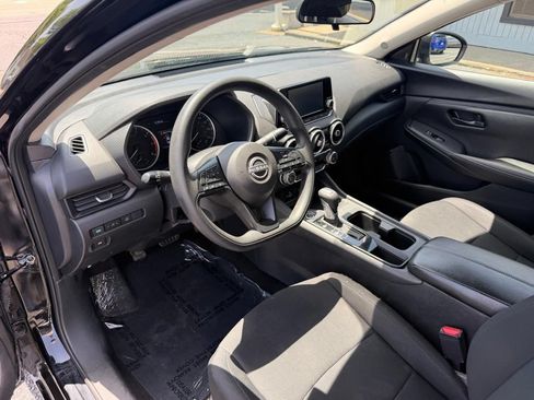 Used 2024 Nissan Sentra S FWD image 12