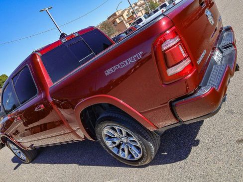 Used 2022 RAM 1500 Laramie w/ Sport Appearance Package image 10