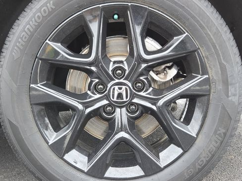 Certified 2024 Honda HR-V Sport image 11