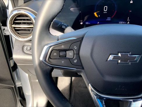 Used 2025 Chevrolet Trax ACTIV w/ Driver Confidence Package image 22