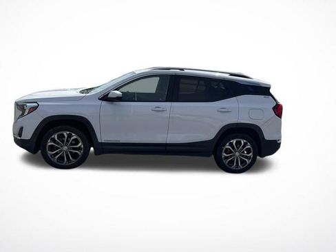 Used 2020 GMC Terrain SLT image 2