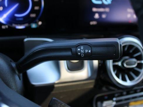 New 2024 Mercedes-Benz EQB 300 4MATIC image 23