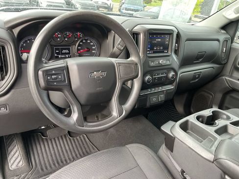 Used 2020 Chevrolet Silverado 1500 Custom Trail Boss w/ Custom Convenience Package AWD/4WD image 11