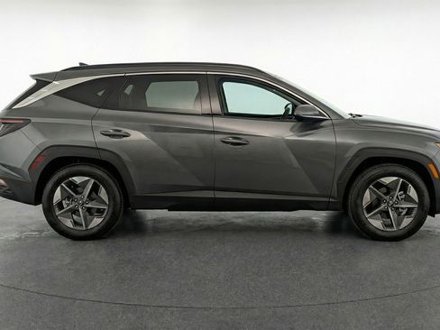 Used 2025 Hyundai Tucson SEL image 11