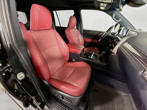 Certified 2023 Lexus GX 460 Premium image 30