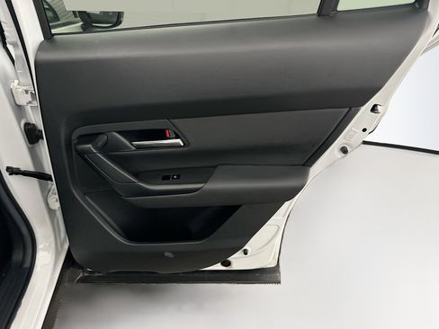 Used 2025 MAZDA CX-50 AWD 2.5 S w/ Premium Plus Pkg image 33