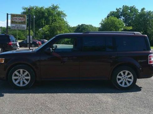 Used 2009 Ford Flex SE FWD image 1