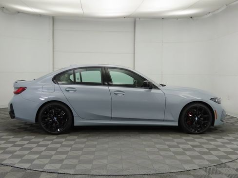 Certified 2025 BMW 330i Sedan w/ M Sport Package image 5