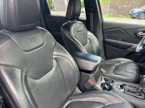 Certified 2019 Jeep Cherokee Limited AWD/4WD image 26