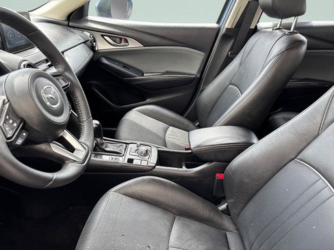 Used 2019 MAZDA CX-3 Touring FWD image 13