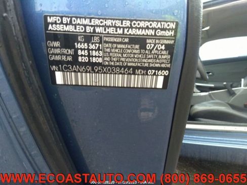 Used 2005 Chrysler Crossfire Limited image 10