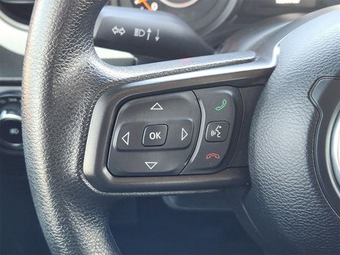 Used 2025 Jeep Wrangler Sport image 26