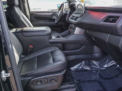 Used 2024 Chevrolet Tahoe RST RWD image 12