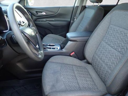 Used 2023 Chevrolet Equinox LT w/ LPO, Floor Liner Package AWD/4WD image 10