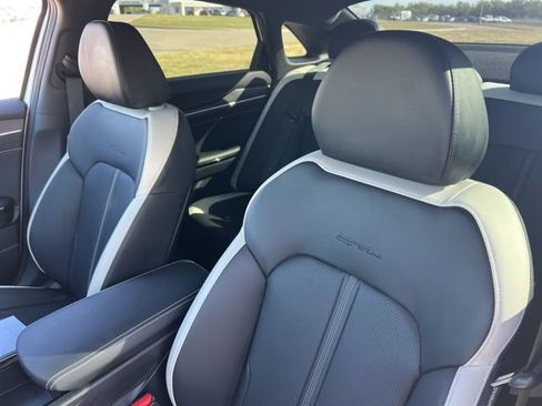 Used 2025 Kia K5 GT-Line image 9