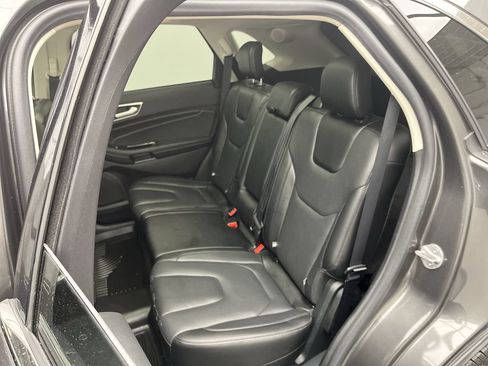 Certified 2019 Ford Edge Titanium w/ Equipment Group 301A FWD image 13
