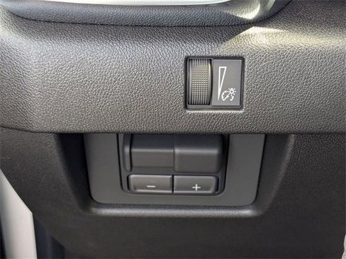 New 2026 GMC Canyon Elevation w/ Convenience Package image 17