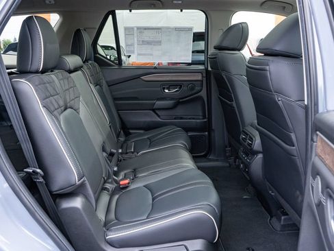 New 2026 Honda Pilot Elite image 16