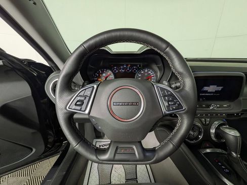 Used 2017 Chevrolet Camaro SS image 22